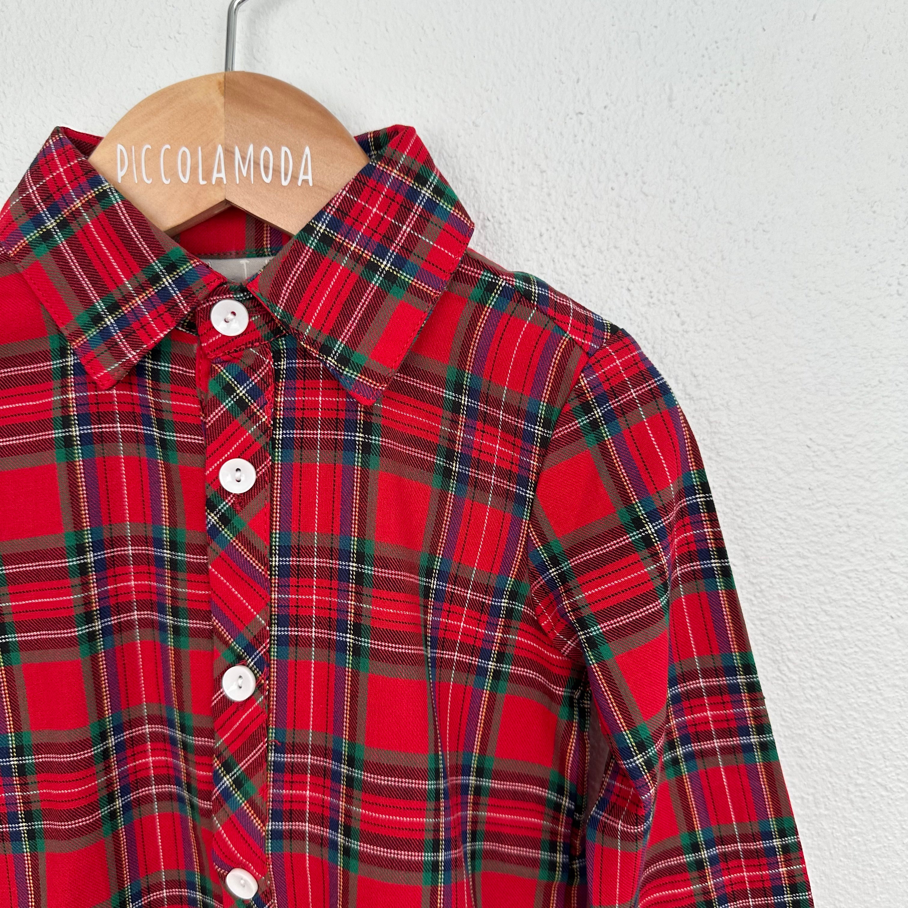 RED PLAID BUTTON DOWN